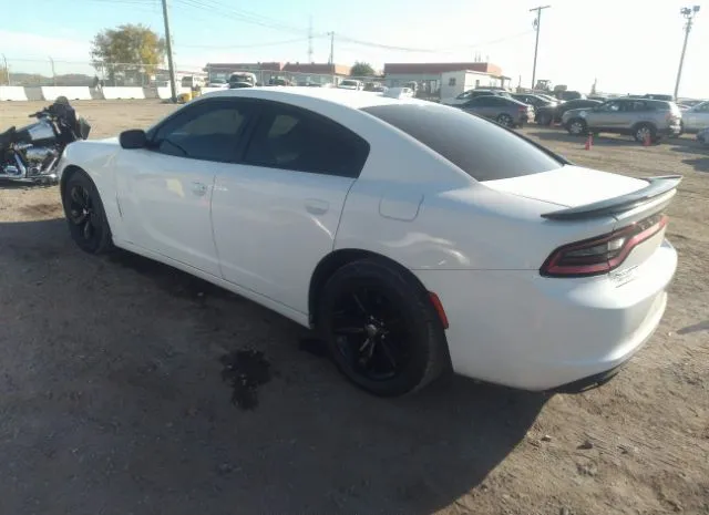 Photo 2 VIN: 2C3CDXHG1FH846898 - DODGE CHARGER 