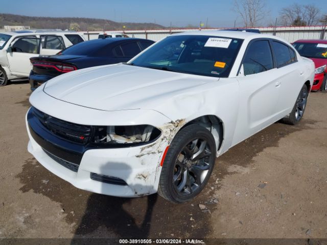 Photo 1 VIN: 2C3CDXHG1FH875270 - DODGE CHARGER 