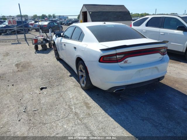 Photo 2 VIN: 2C3CDXHG1GH218597 - DODGE CHARGER 