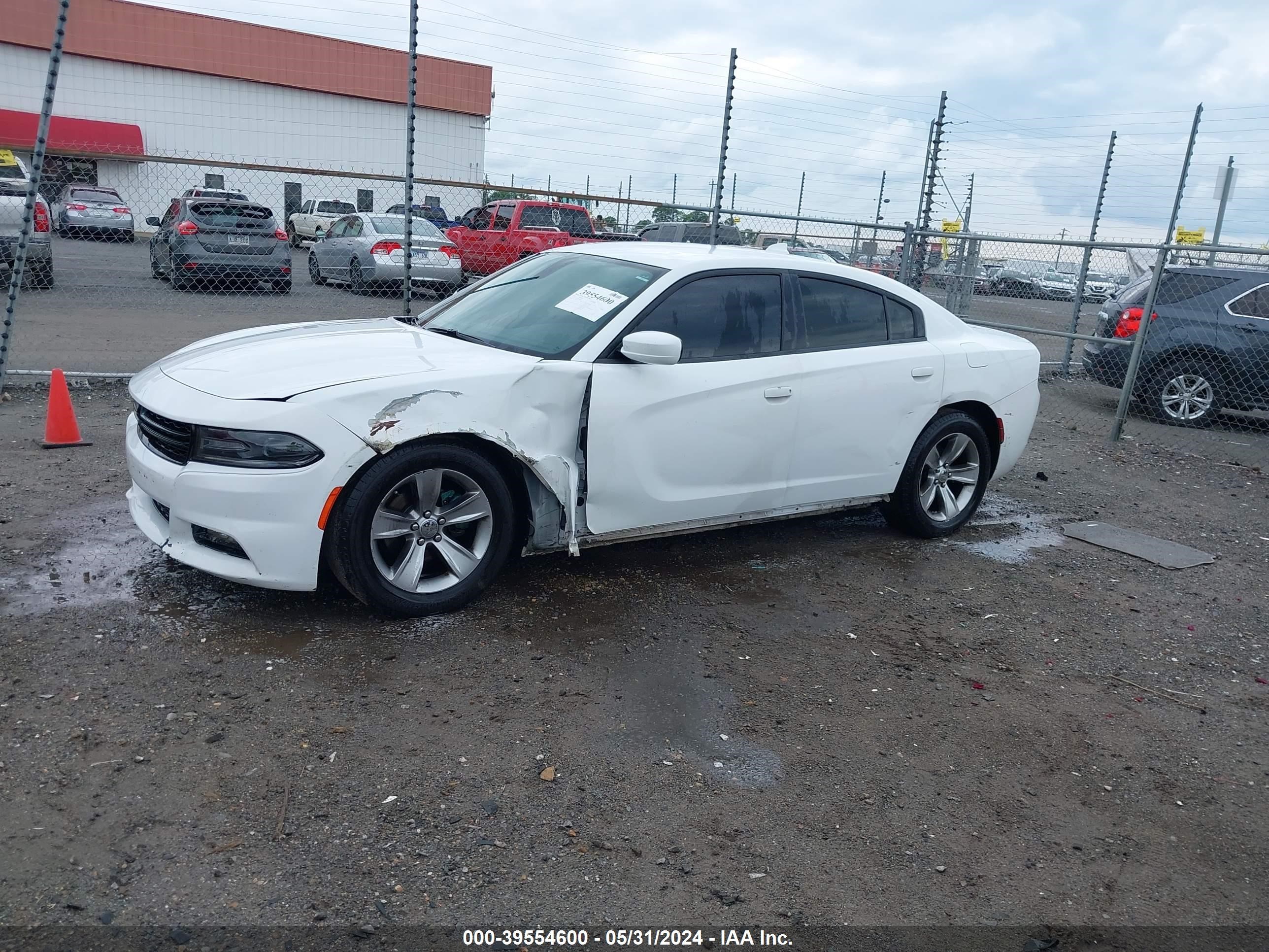 Photo 13 VIN: 2C3CDXHG1HH528623 - DODGE CHARGER 