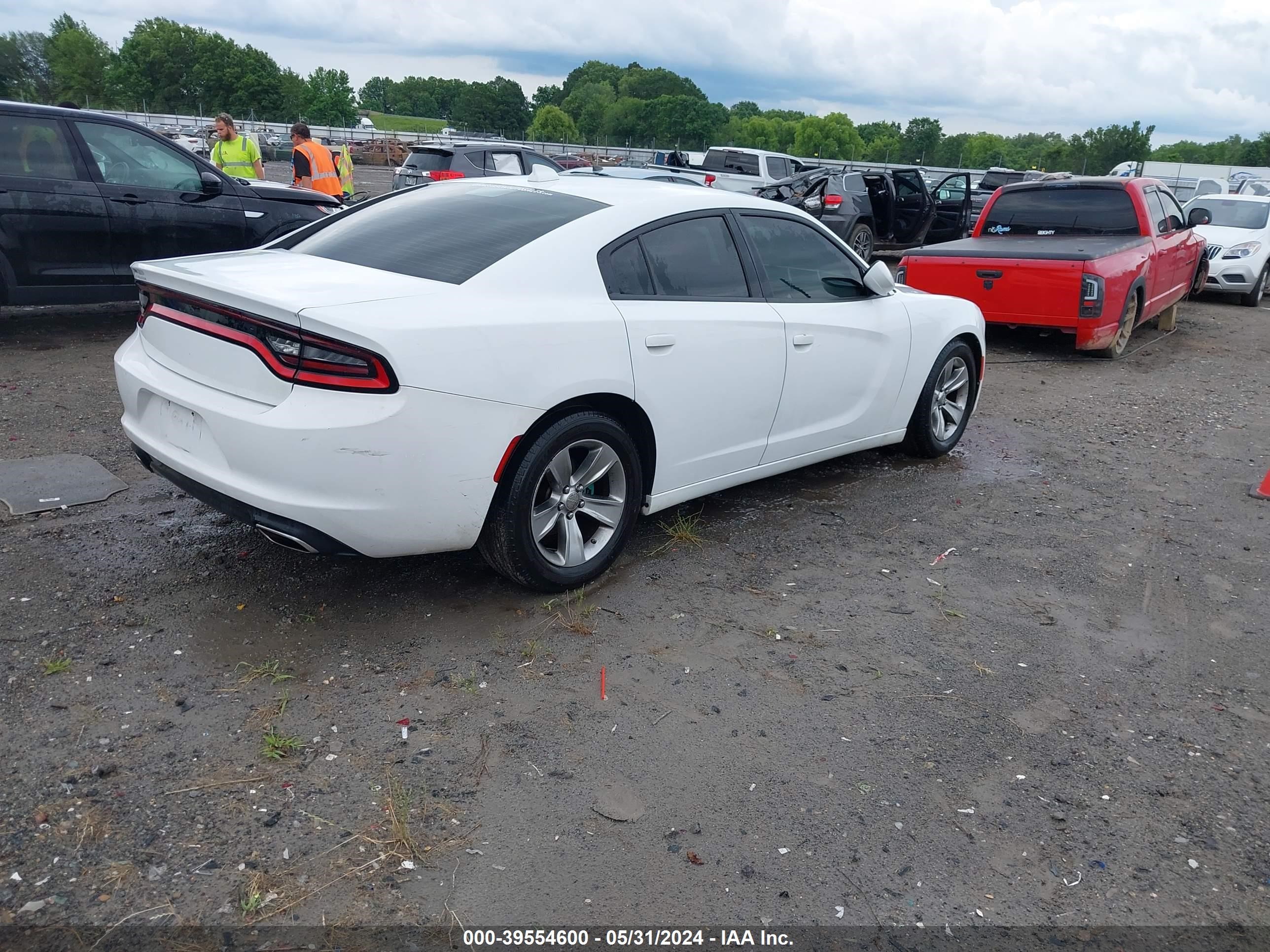 Photo 3 VIN: 2C3CDXHG1HH528623 - DODGE CHARGER 