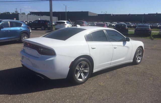 Photo 3 VIN: 2C3CDXHG1JH128812 - DODGE CHARGER SX 