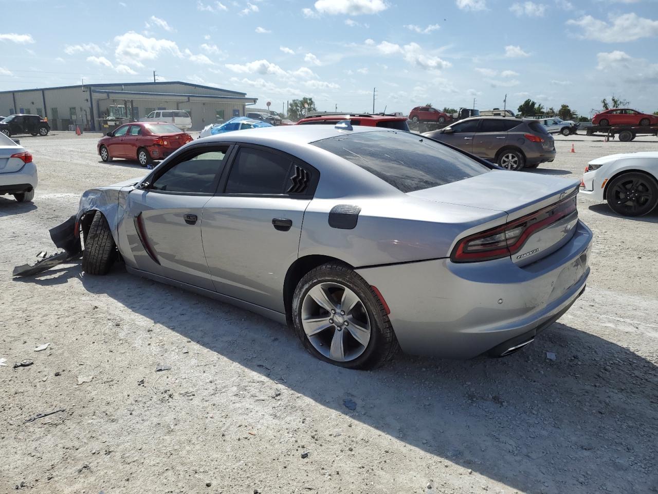 Photo 1 VIN: 2C3CDXHG1JH263532 - DODGE CHARGER 