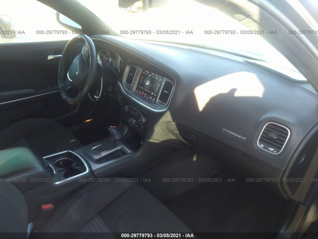 Photo 4 VIN: 2C3CDXHG1KH526832 - DODGE CHARGER 