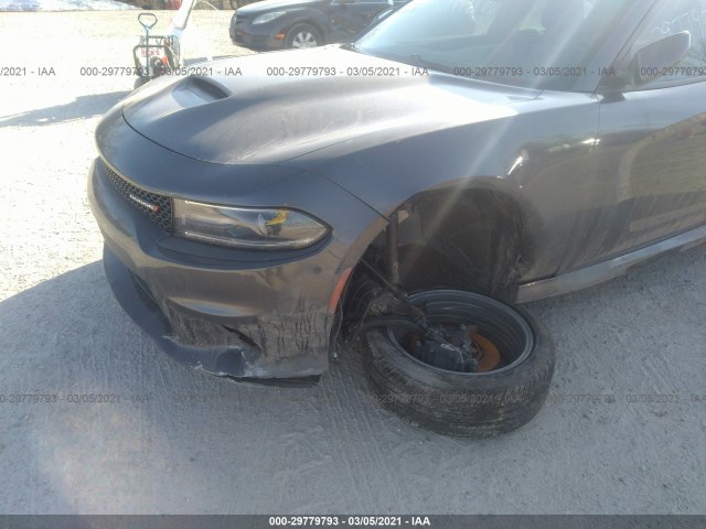 Photo 5 VIN: 2C3CDXHG1KH526832 - DODGE CHARGER 