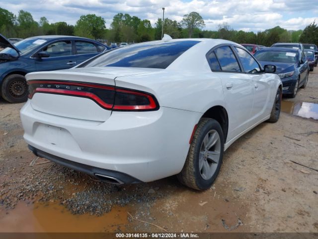 Photo 3 VIN: 2C3CDXHG2FH907465 - DODGE CHARGER 