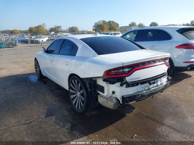 Photo 2 VIN: 2C3CDXHG2GH173072 - DODGE CHARGER 