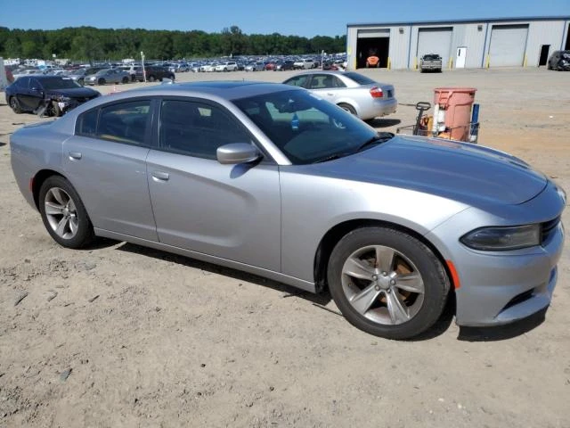 Photo 3 VIN: 2C3CDXHG2GH293003 - DODGE CHARGER SX 