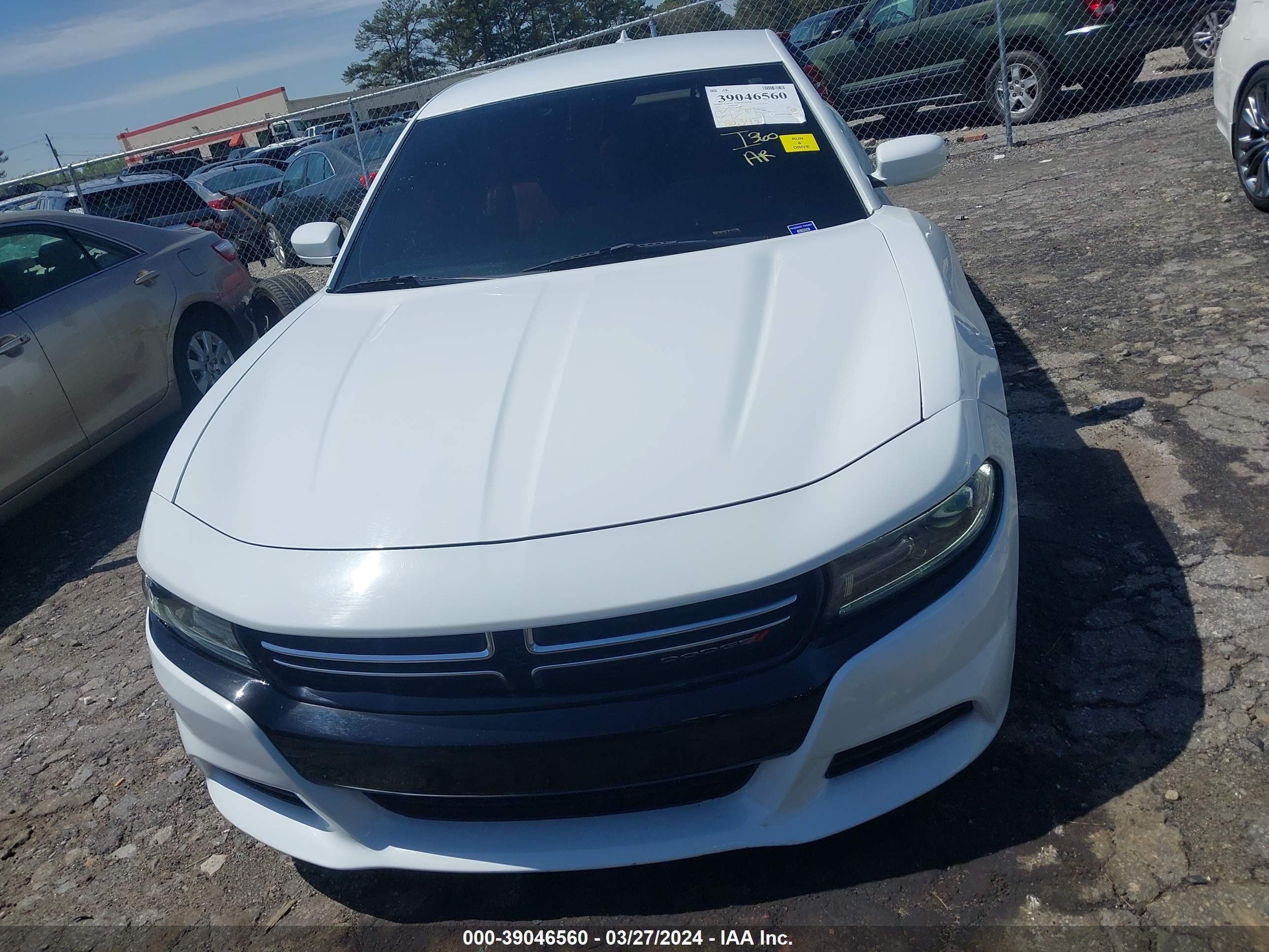 Photo 12 VIN: 2C3CDXHG2HH606410 - DODGE CHARGER 