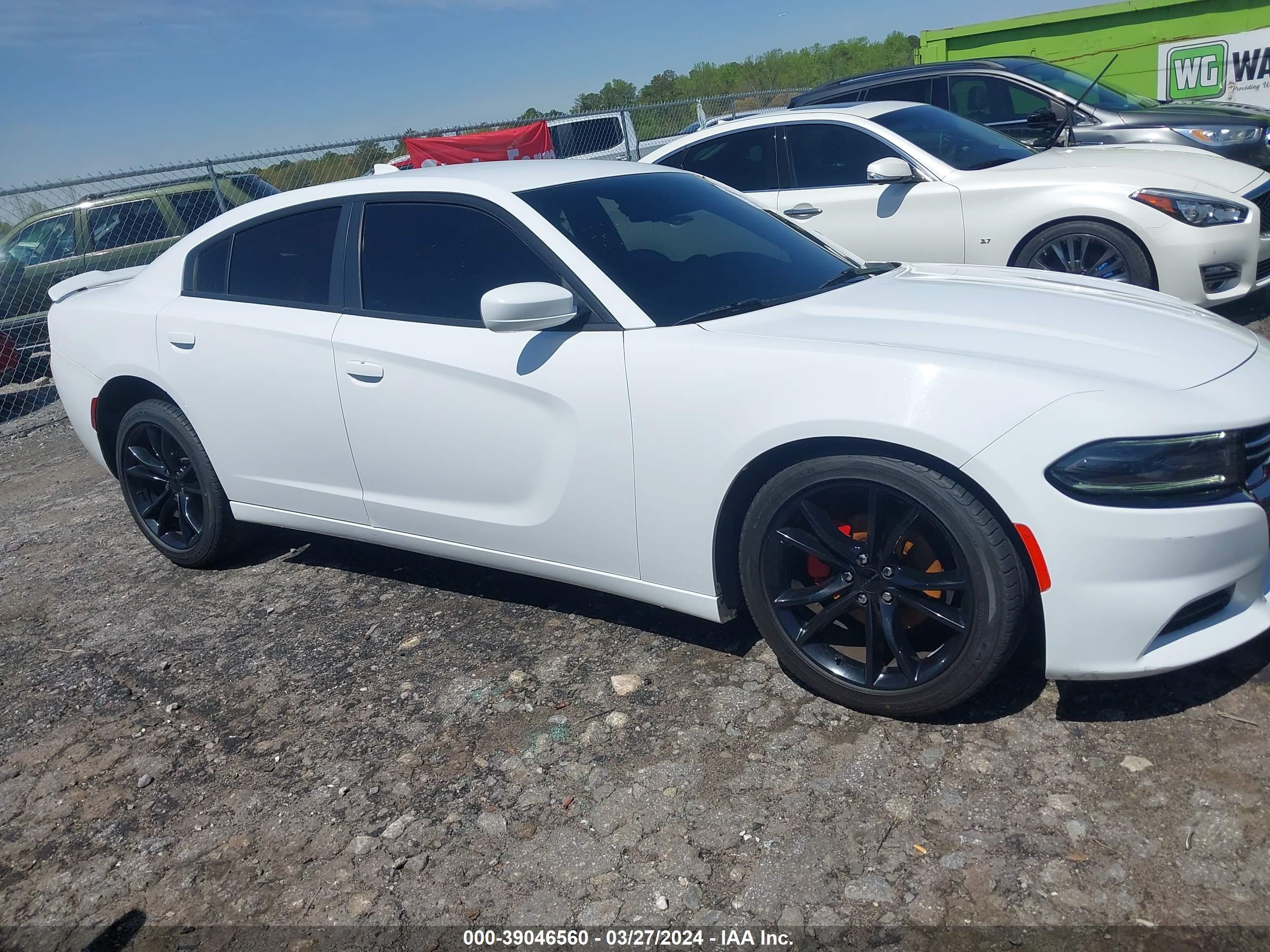 Photo 13 VIN: 2C3CDXHG2HH606410 - DODGE CHARGER 