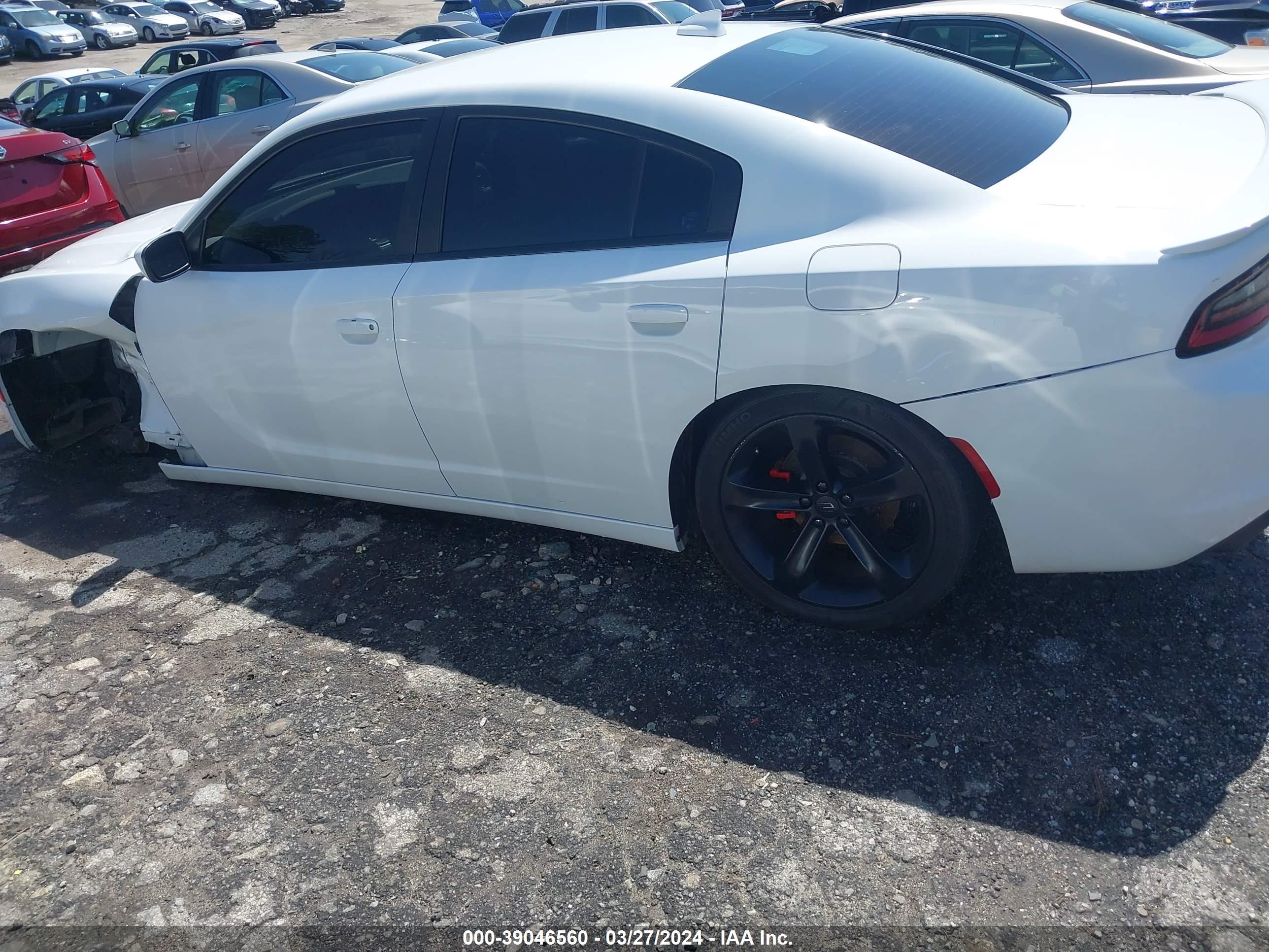 Photo 14 VIN: 2C3CDXHG2HH606410 - DODGE CHARGER 