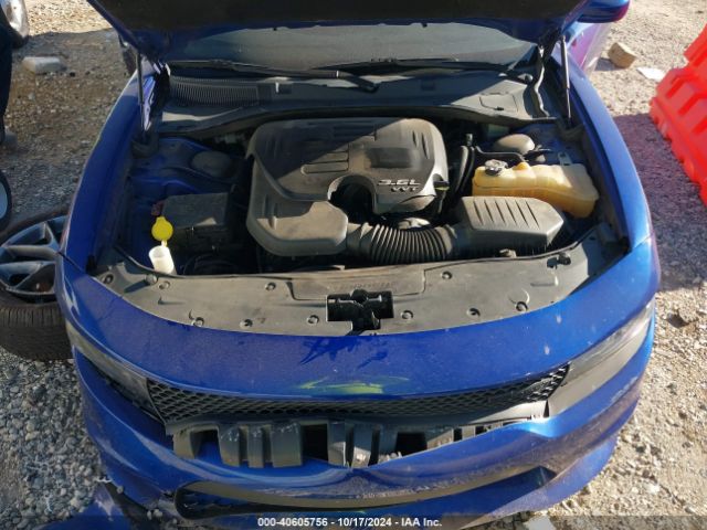 Photo 9 VIN: 2C3CDXHG2KH598848 - DODGE CHARGER 