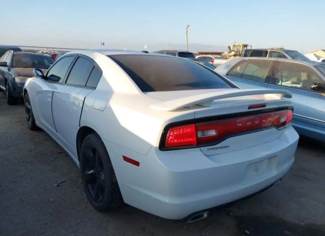 Photo 2 VIN: 2C3CDXHG3EH359653 - DODGE CHARGER 