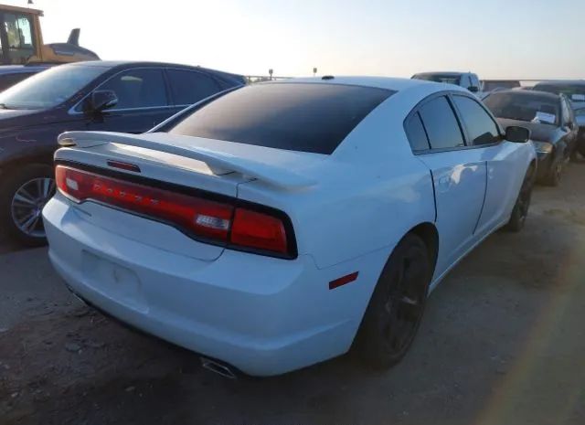 Photo 3 VIN: 2C3CDXHG3EH359653 - DODGE CHARGER 