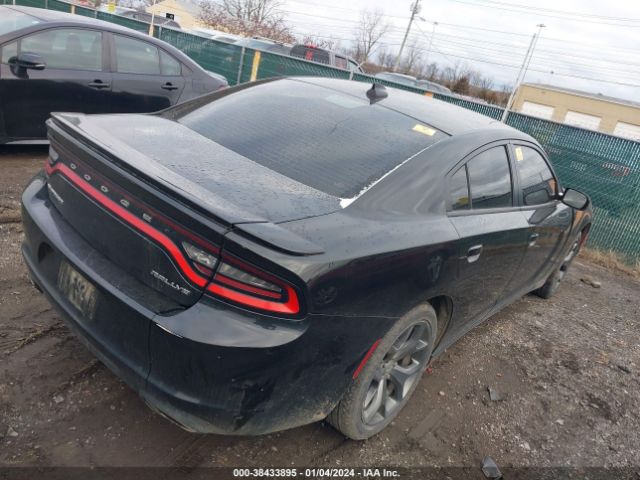 Photo 3 VIN: 2C3CDXHG3FH867008 - DODGE CHARGER 