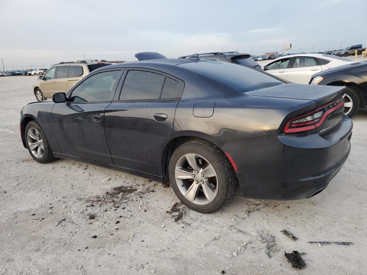 Photo 1 VIN: 2C3CDXHG3GH186672 - DODGE CHARGER 