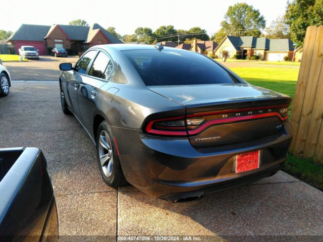 Photo 2 VIN: 2C3CDXHG3GH286108 - DODGE CHARGER 