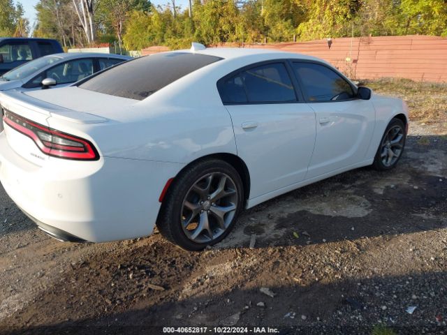 Photo 3 VIN: 2C3CDXHG3GH356481 - DODGE CHARGER 