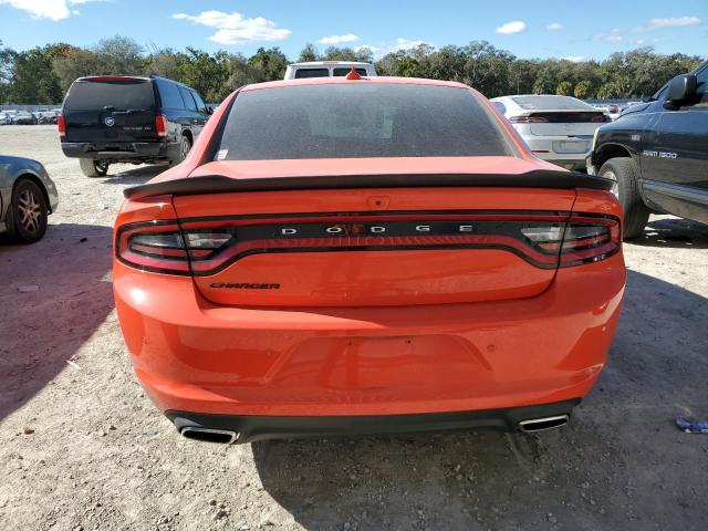 Photo 5 VIN: 2C3CDXHG3JH335640 - DODGE CHARGER 