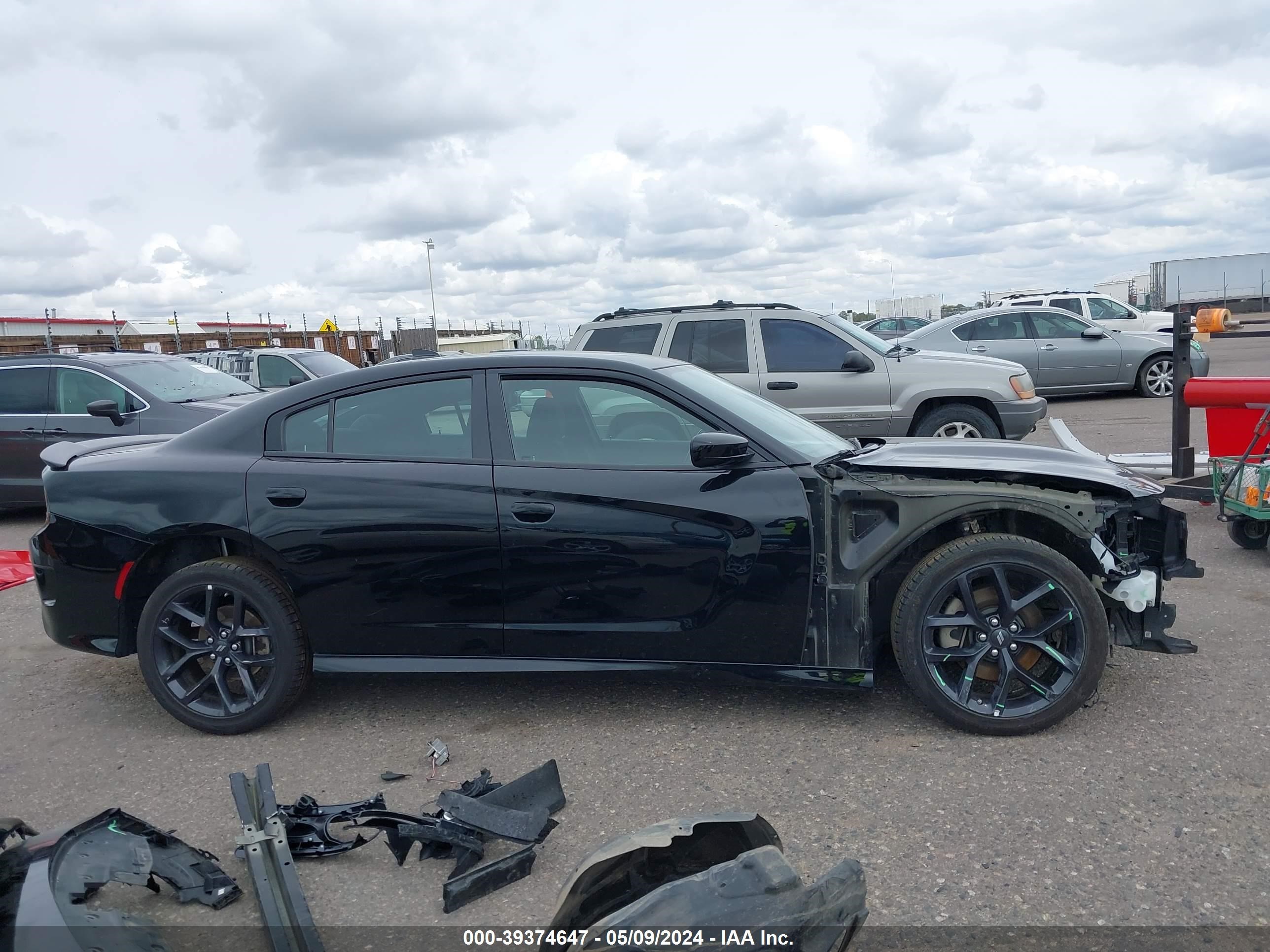 Photo 13 VIN: 2C3CDXHG3NH244650 - DODGE CHARGER 