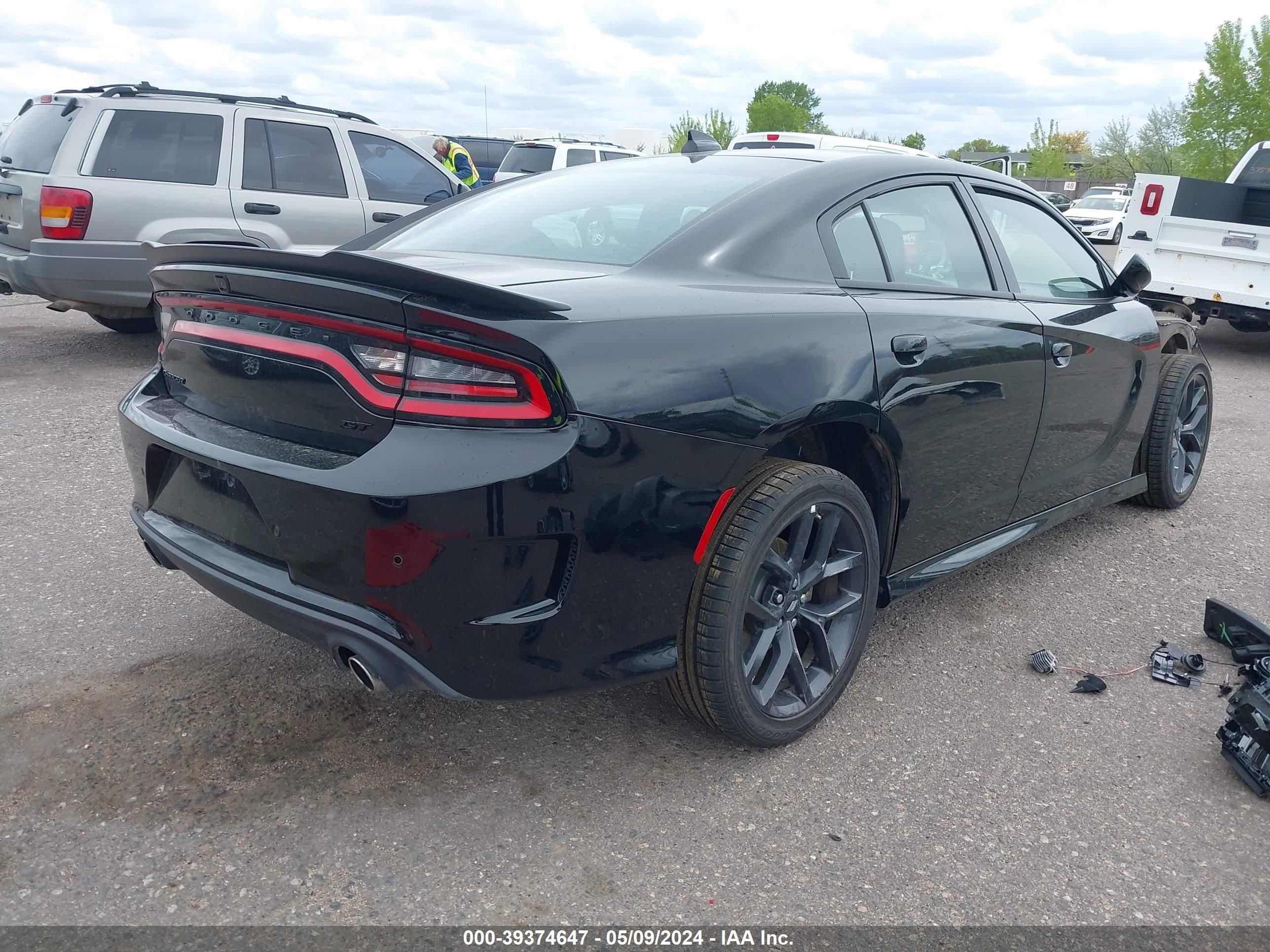 Photo 3 VIN: 2C3CDXHG3NH244650 - DODGE CHARGER 