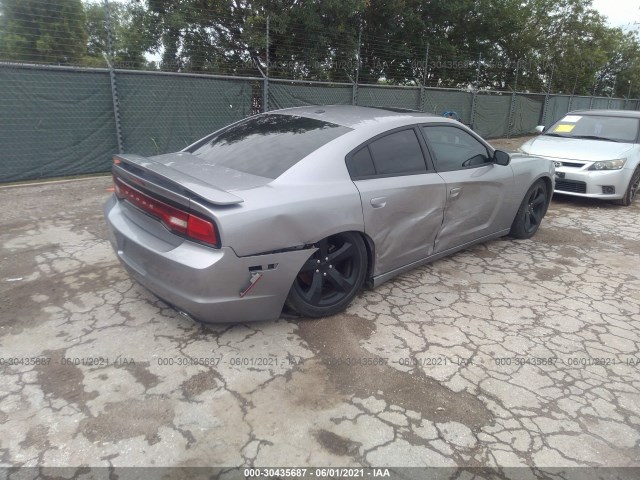 Photo 3 VIN: 2C3CDXHG4DH599857 - DODGE CHARGER 