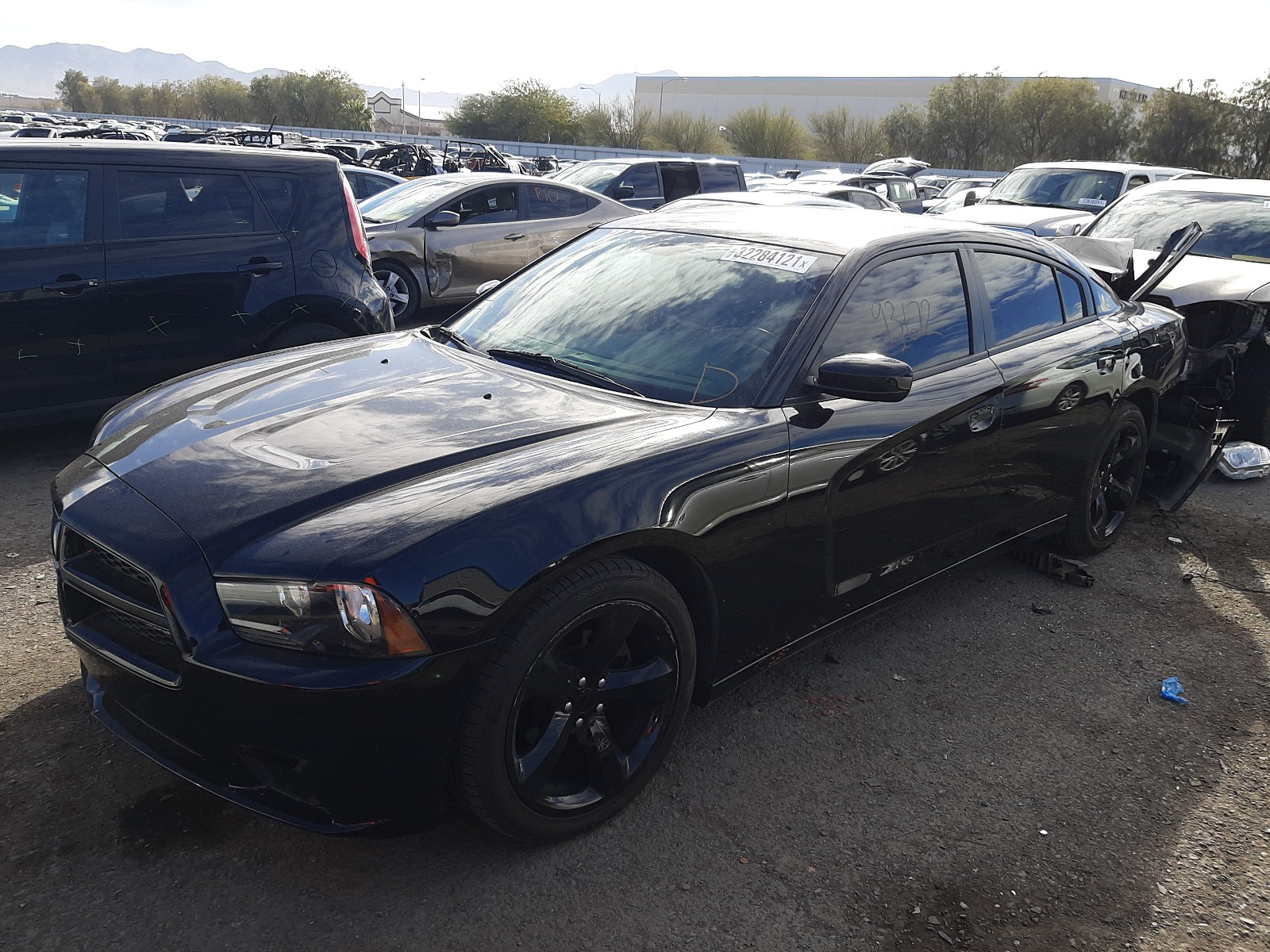 Photo 1 VIN: 2C3CDXHG4EH330677 - DODGE CHARGER SX 