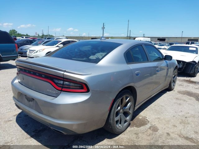 Photo 3 VIN: 2C3CDXHG4GH132930 - DODGE CHARGER 