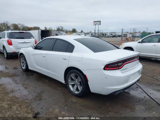 Photo 2 VIN: 2C3CDXHG4GH179133 - DODGE CHARGER 