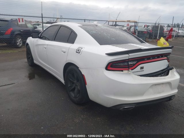 Photo 2 VIN: 2C3CDXHG4GH317799 - DODGE CHARGER 