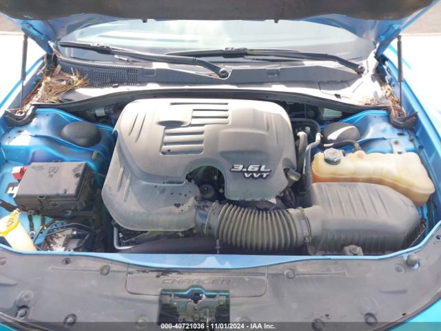 Photo 9 VIN: 2C3CDXHG4KH510608 - DODGE CHARGER 