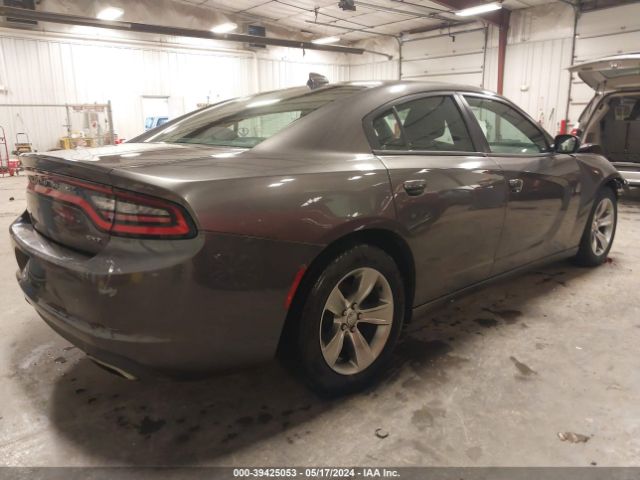 Photo 3 VIN: 2C3CDXHG5FH805576 - DODGE CHARGER 