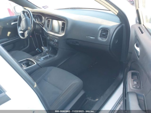 Photo 4 VIN: 2C3CDXHG5GH291536 - DODGE CHARGER 