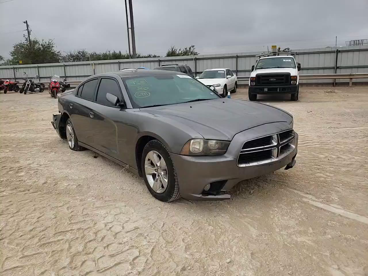 Photo 10 VIN: 2C3CDXHG6CH122118 - DODGE CHARGER SX 