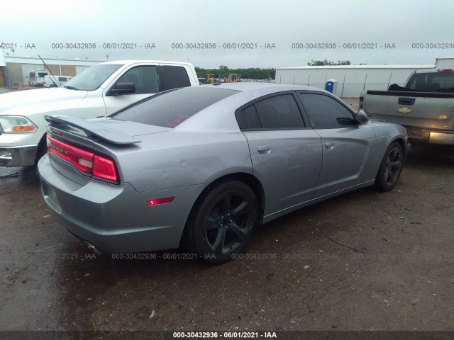 Photo 3 VIN: 2C3CDXHG6EH105483 - DODGE CHARGER 