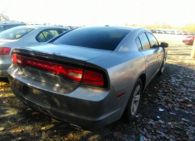 Photo 3 VIN: 2C3CDXHG6EH318613 - DODGE CHARGER 