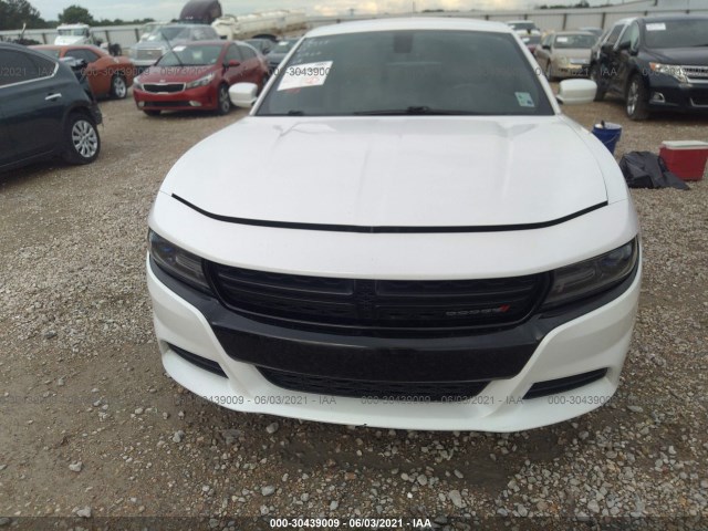 Photo 5 VIN: 2C3CDXHG6FH925659 - DODGE CHARGER 