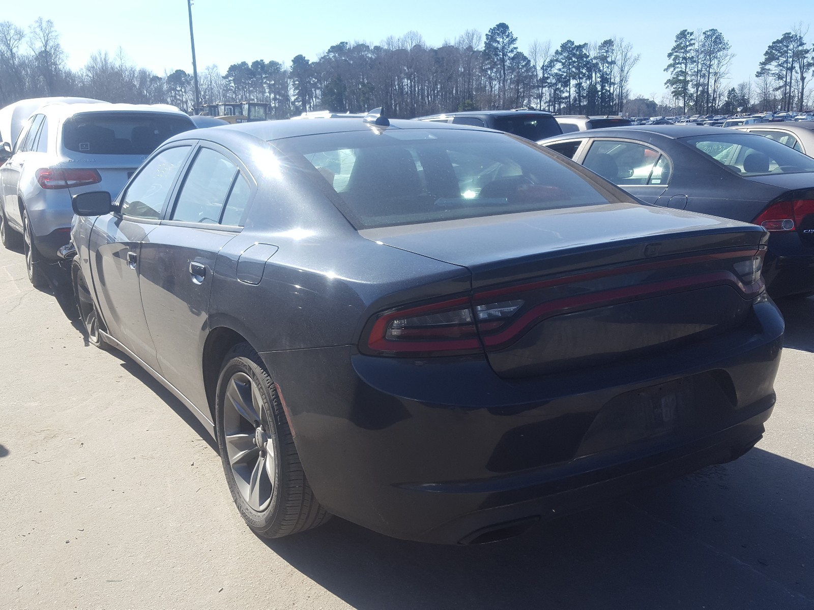 Photo 2 VIN: 2C3CDXHG6GH241146 - DODGE CHARGER SX 