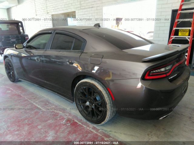 Photo 2 VIN: 2C3CDXHG6JH121029 - DODGE CHARGER 