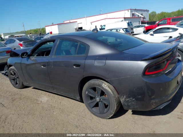 Photo 2 VIN: 2C3CDXHG6JH146979 - DODGE CHARGER 