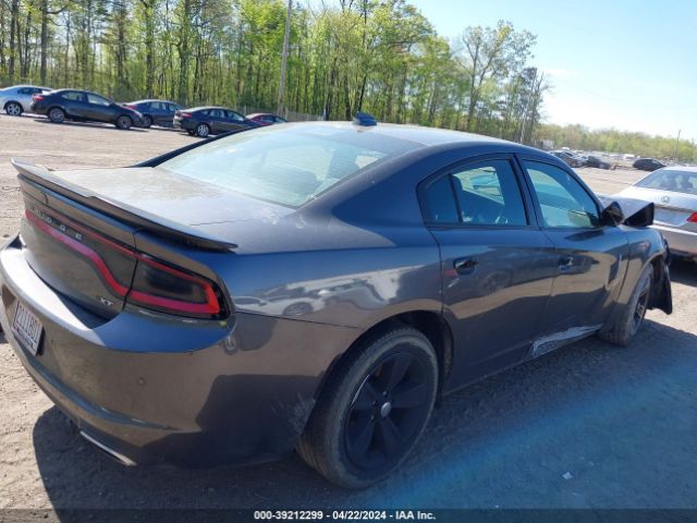 Photo 3 VIN: 2C3CDXHG6JH146979 - DODGE CHARGER 