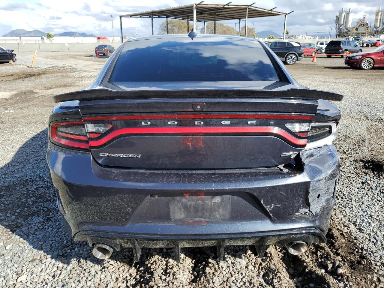 Photo 5 VIN: 2C3CDXHG6KH604229 - DODGE CHARGER 