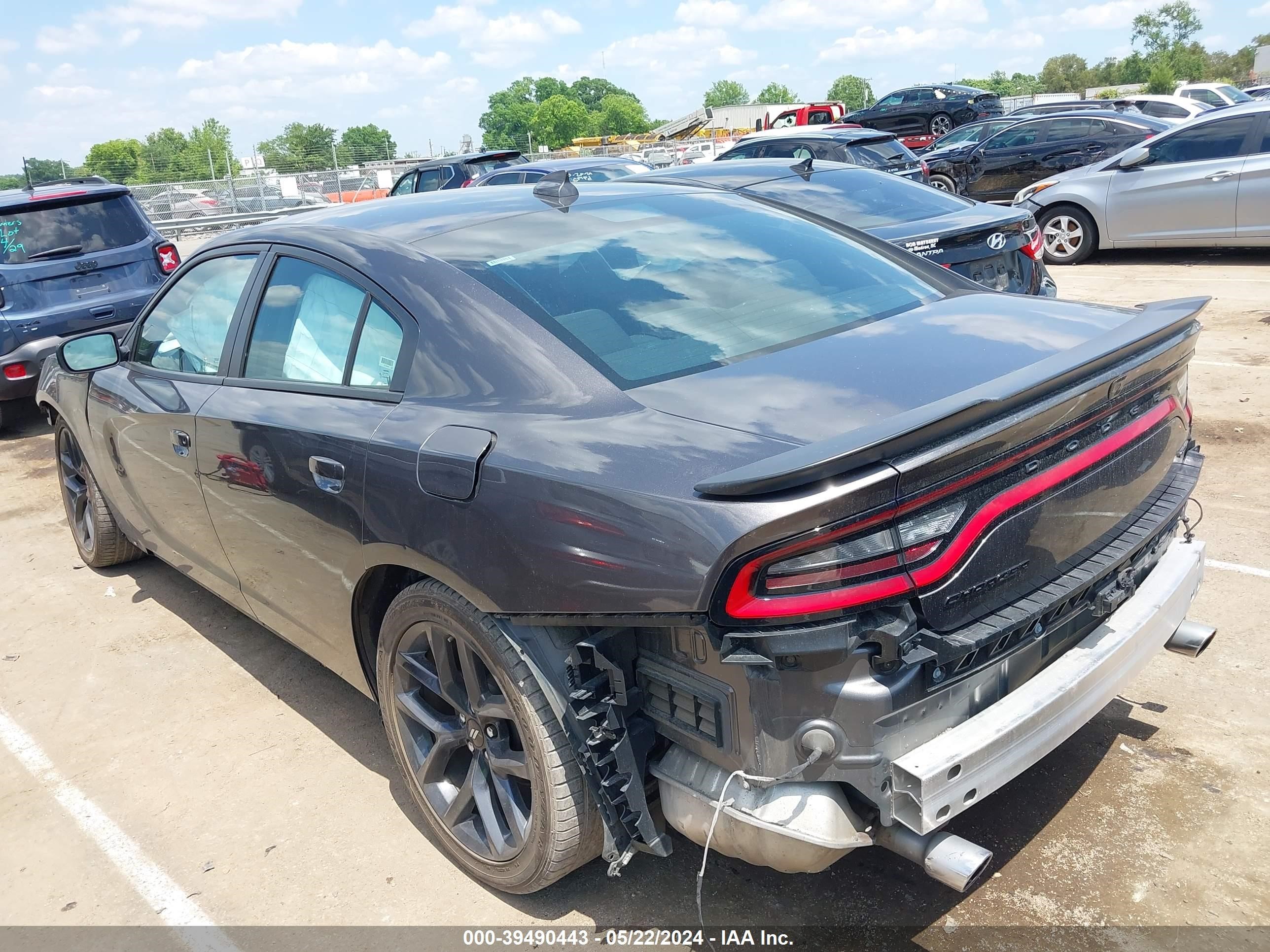 Photo 13 VIN: 2C3CDXHG6NH173587 - DODGE CHARGER 