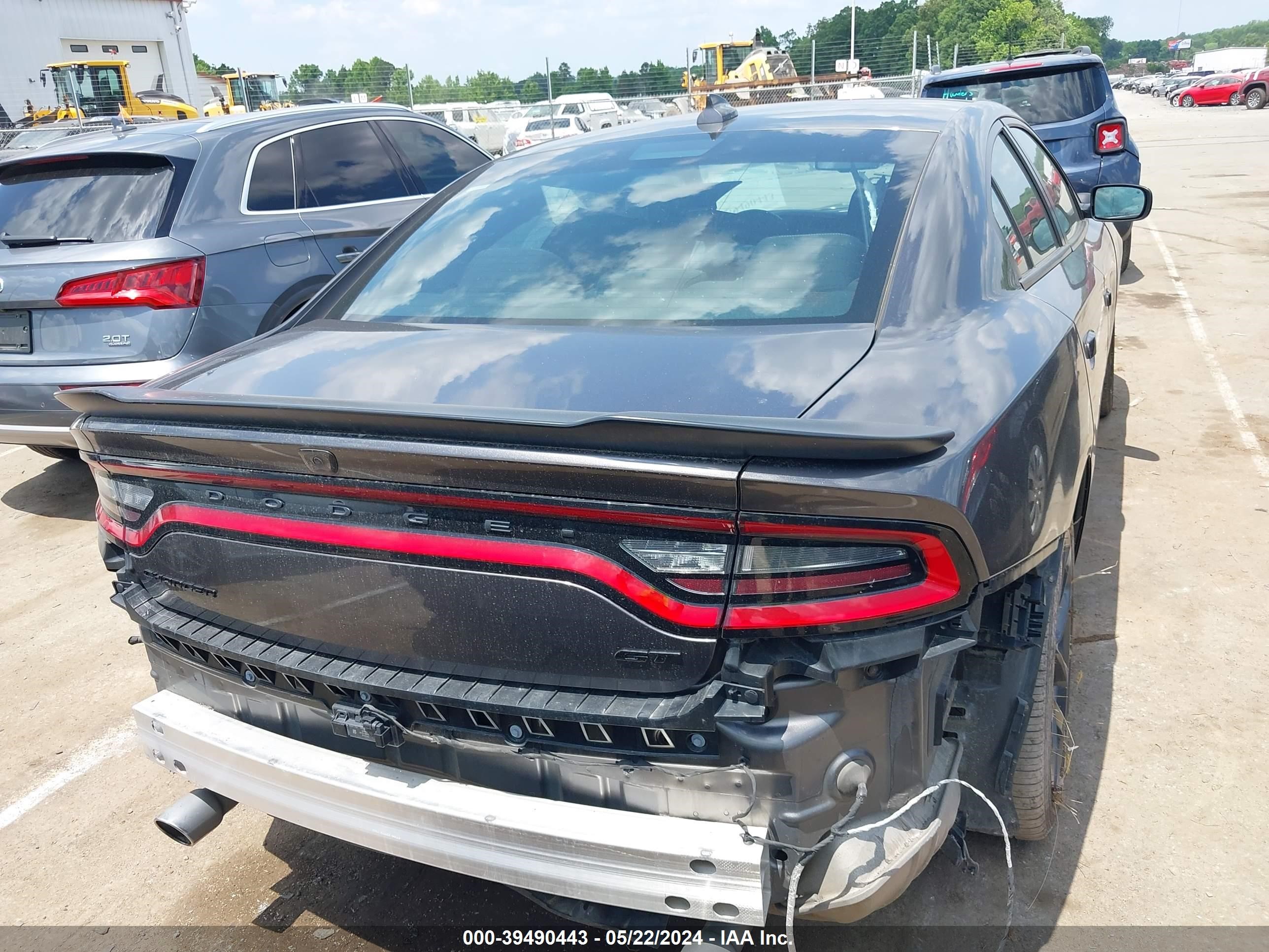 Photo 15 VIN: 2C3CDXHG6NH173587 - DODGE CHARGER 