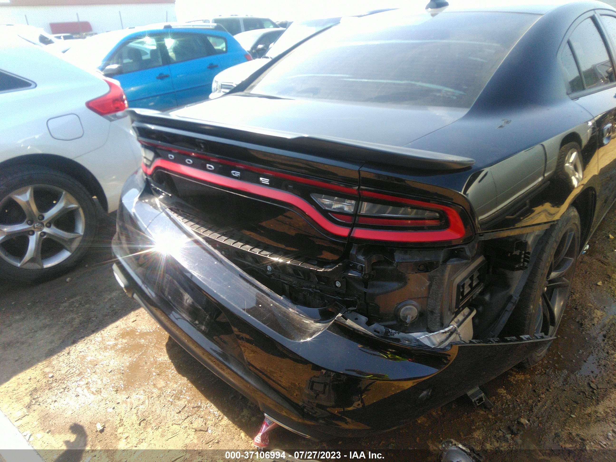 Photo 16 VIN: 2C3CDXHG7JH135683 - DODGE CHARGER 