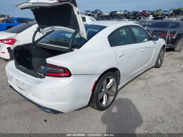 Photo 3 VIN: 2C3CDXHG7JH284062 - DODGE CHARGER 