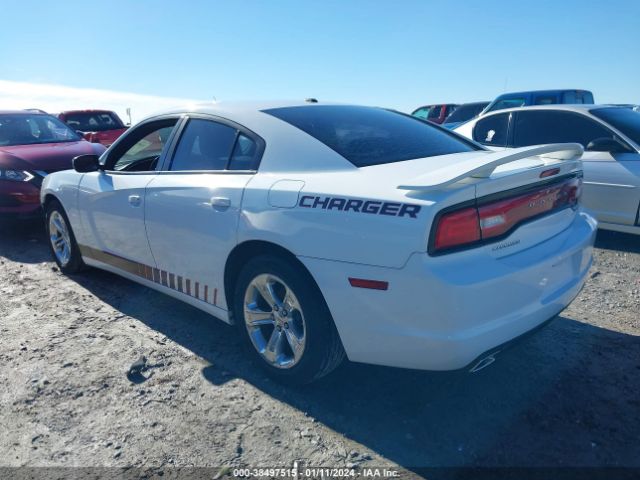 Photo 2 VIN: 2C3CDXHG8DH537247 - DODGE CHARGER 