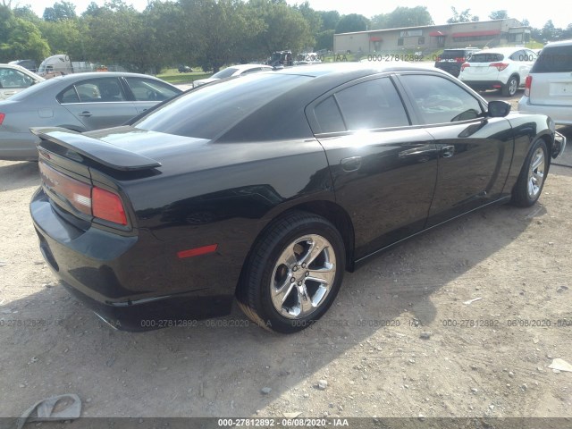 Photo 3 VIN: 2C3CDXHG8DH560625 - DODGE CHARGER 