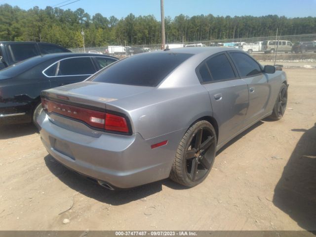 Photo 3 VIN: 2C3CDXHG8EH325014 - DODGE CHARGER 