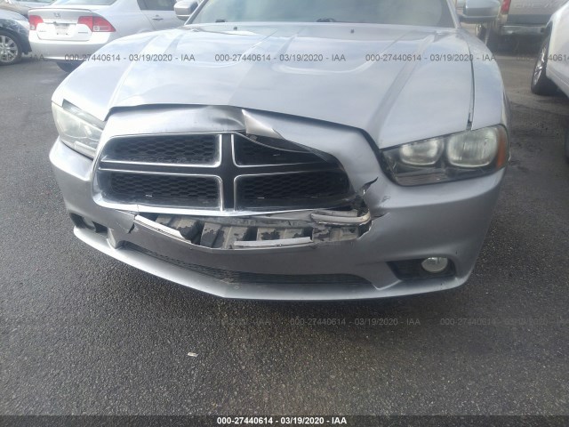 Photo 5 VIN: 2C3CDXHG8EH347322 - DODGE CHARGER 